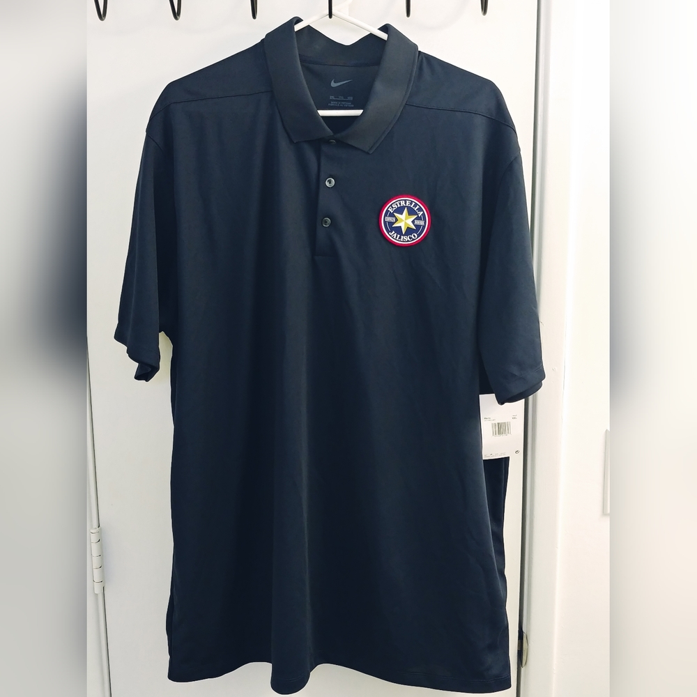 Estrella Jalisco Beer Cerveza Nike Quarter Button Polo Shirt, Size XXL.